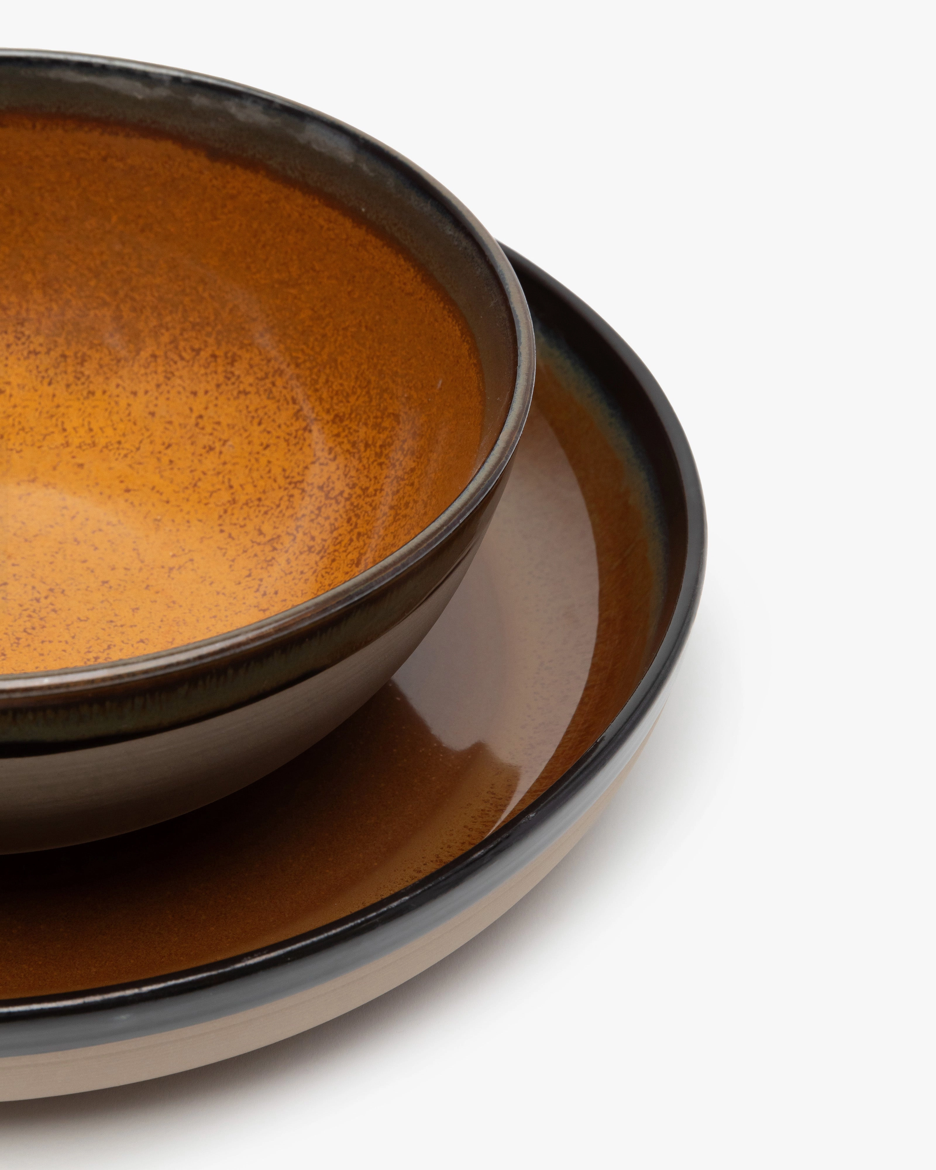 Serving plate rusty brown Surface