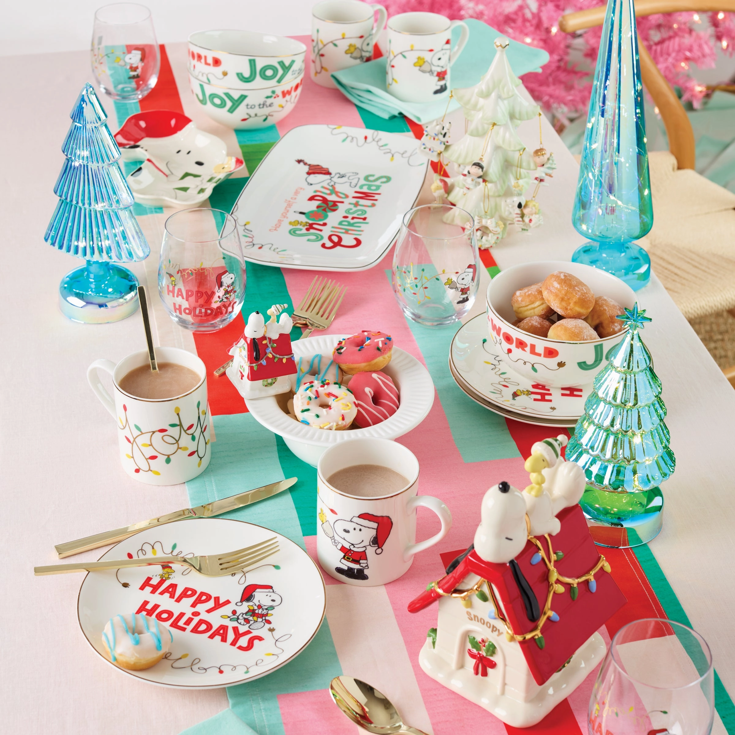 Snoopy Christmas Glass Tumblers - Set Of 4