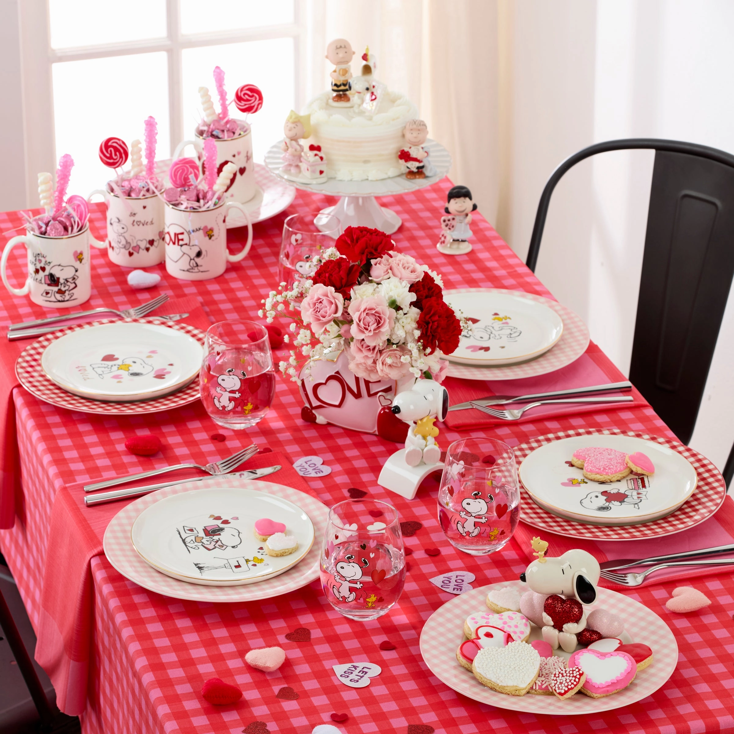 Snoopy Valentine's Day Mugs - Set of 4