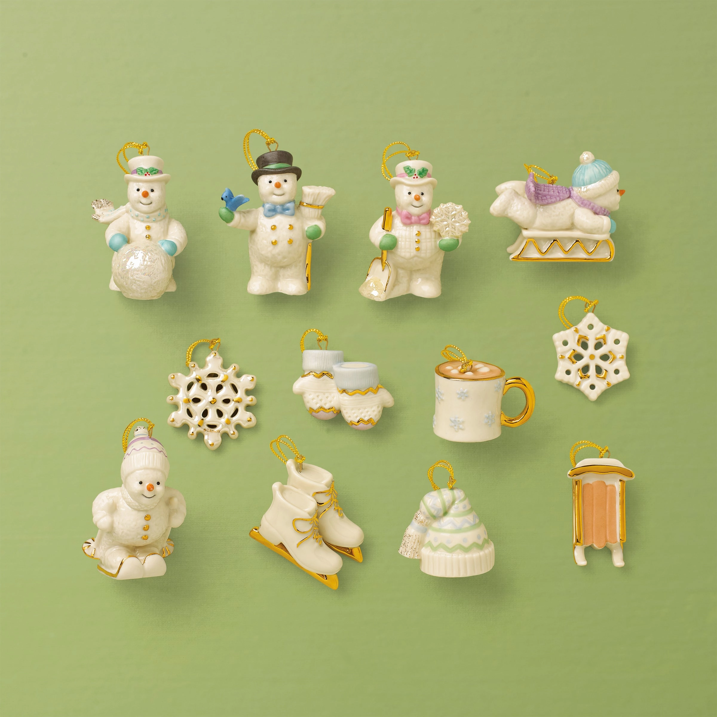 Snow Pals Christmas 13-Piece Ornament & Tree Set