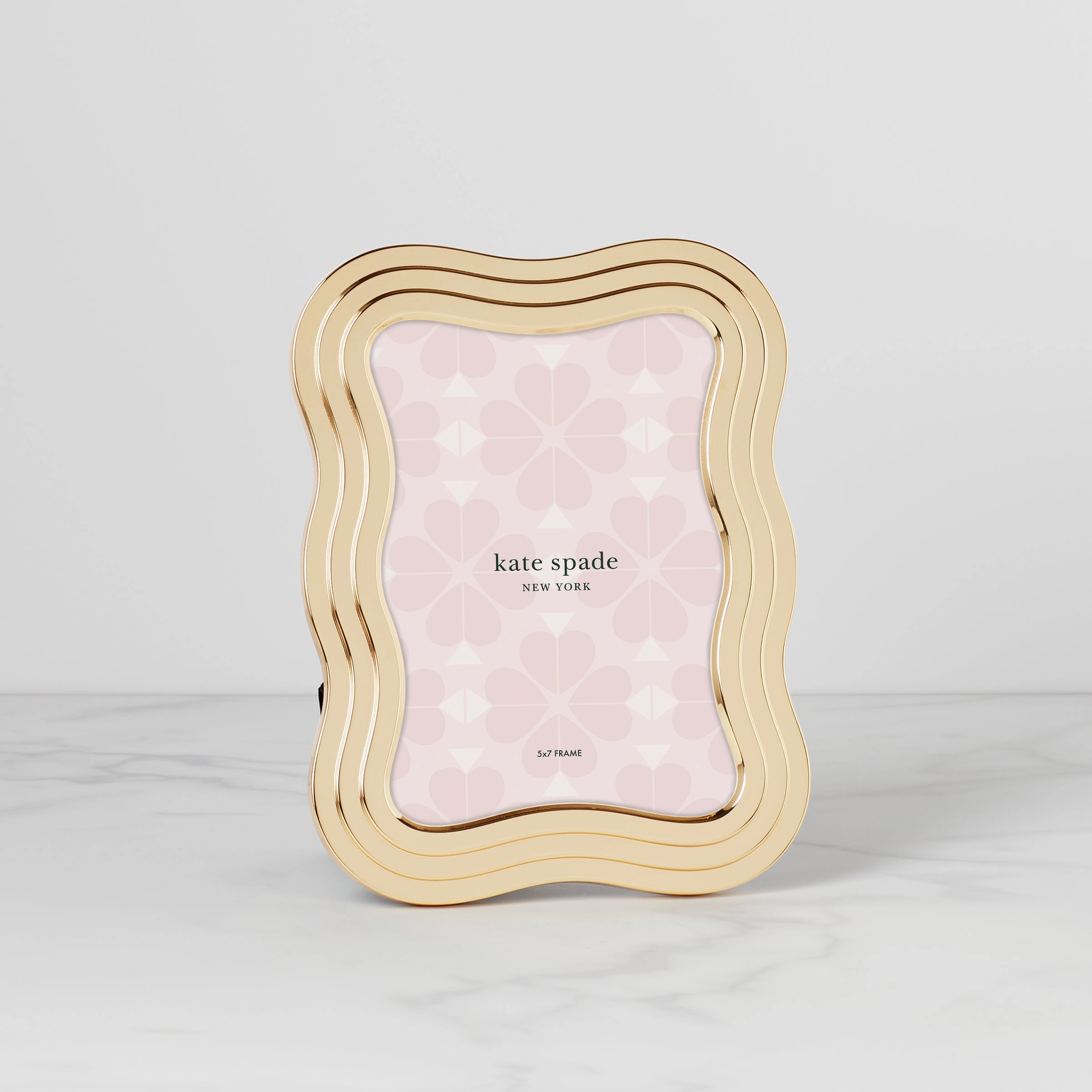 South Street 5" x 7" Gold Wavy Frame