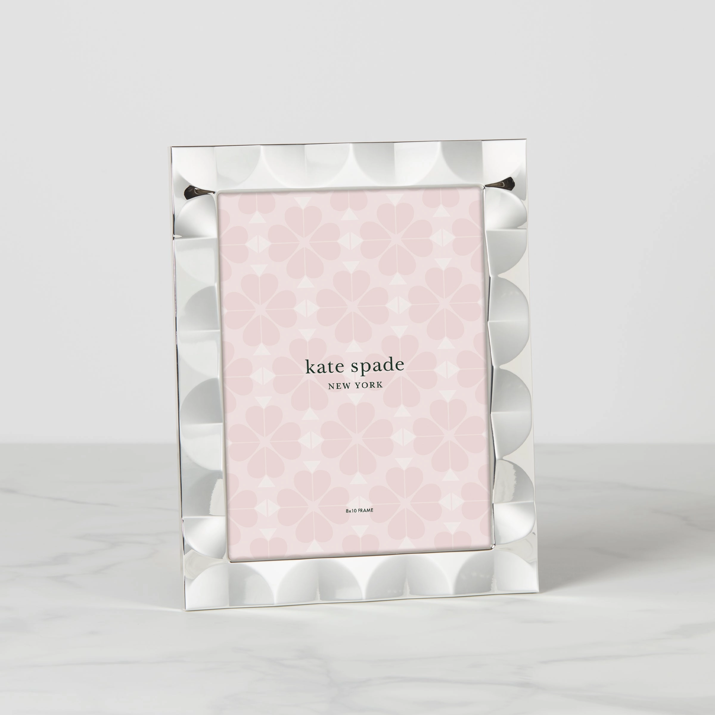 South Street 8"x 10" Silver Scallop Frame