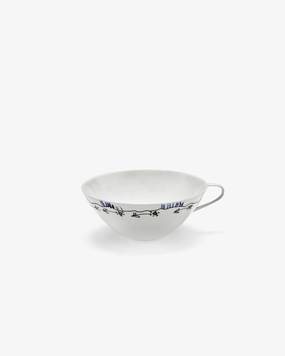 Tea cup Anemone milk Midnight Flowers