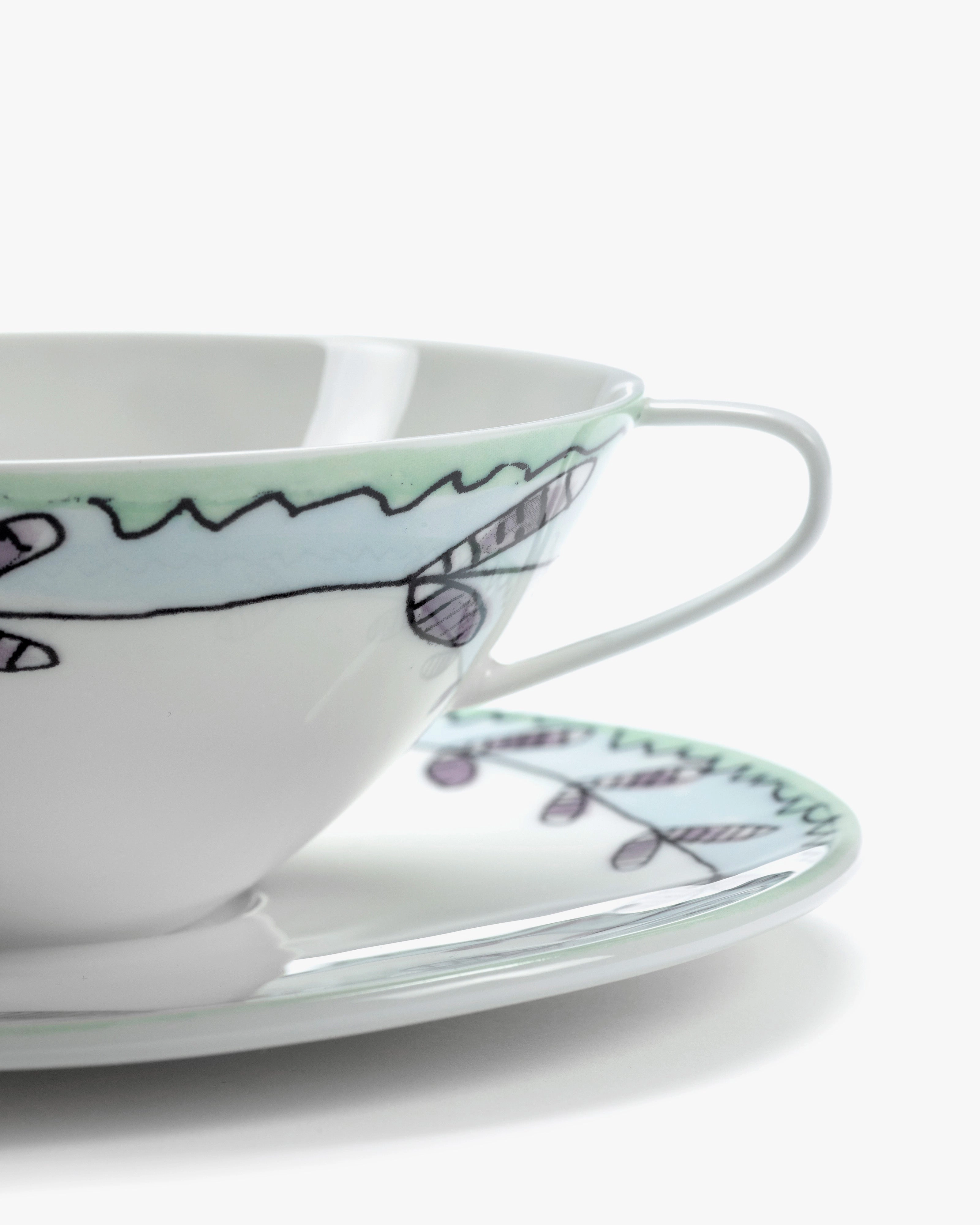 Tea cup with saucer Blossom milk Midnight Flowers