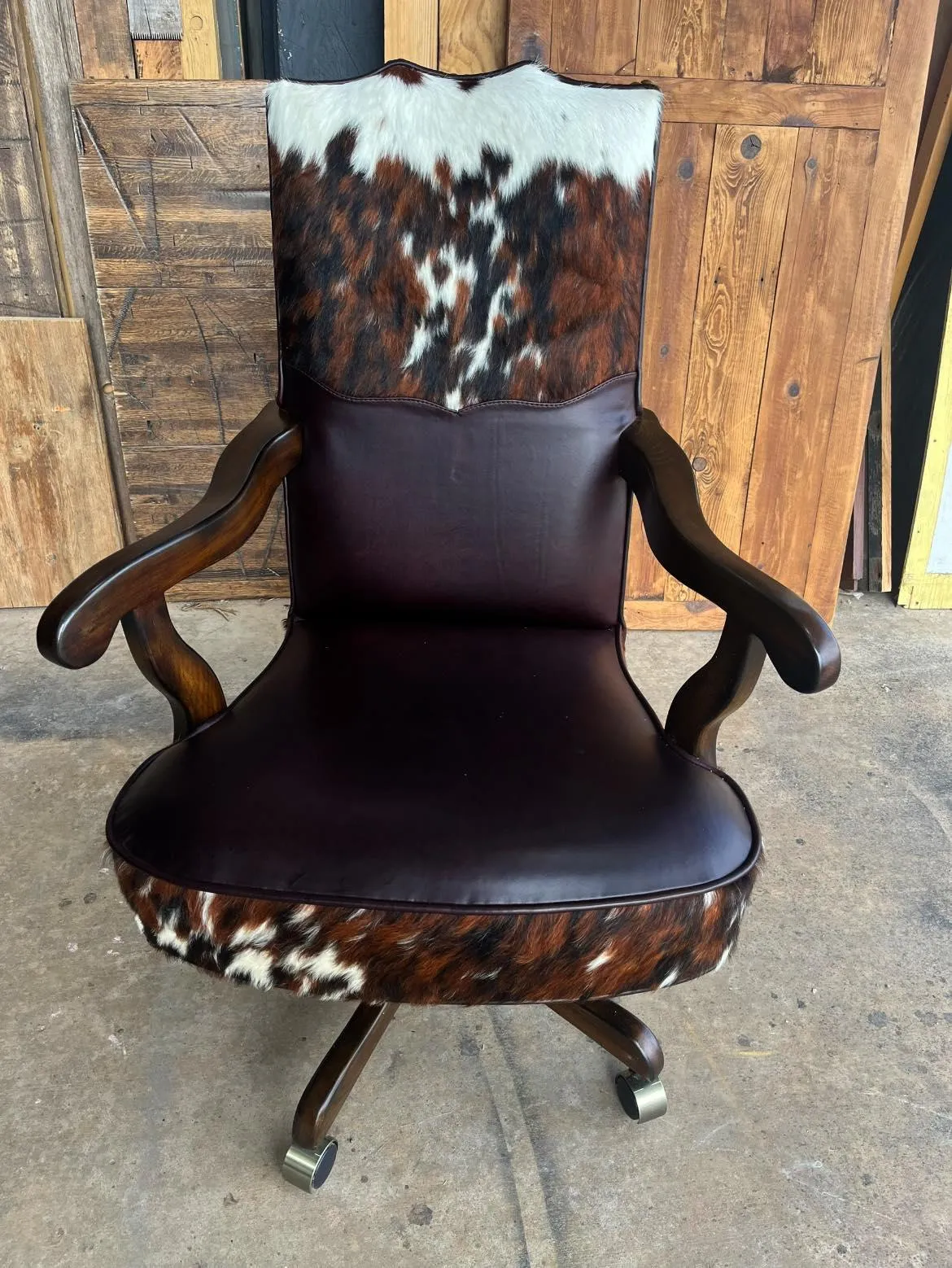 Tri Color Cowhide & Leather Office Chair