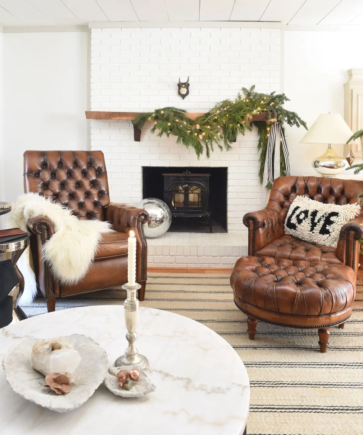 Tufted Leather Lounge Chair