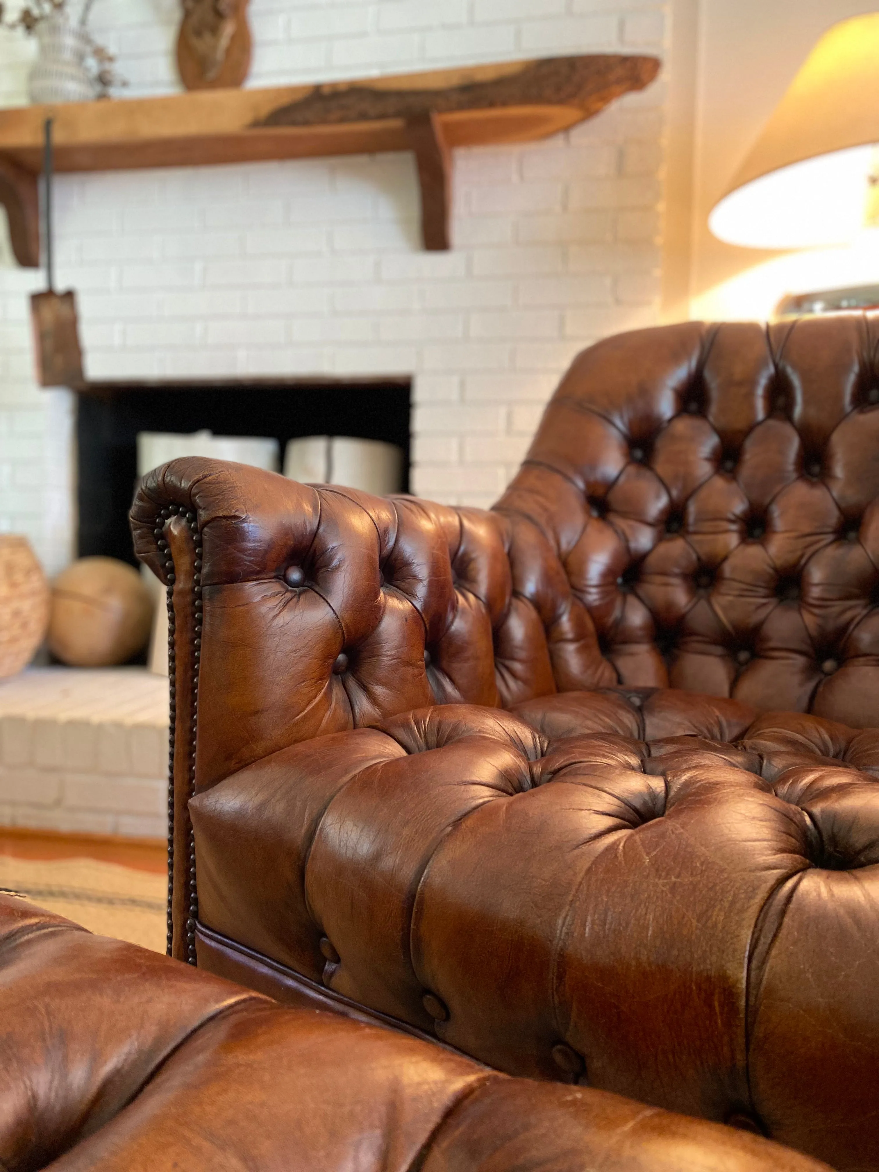 Tufted Leather Lounge Chair