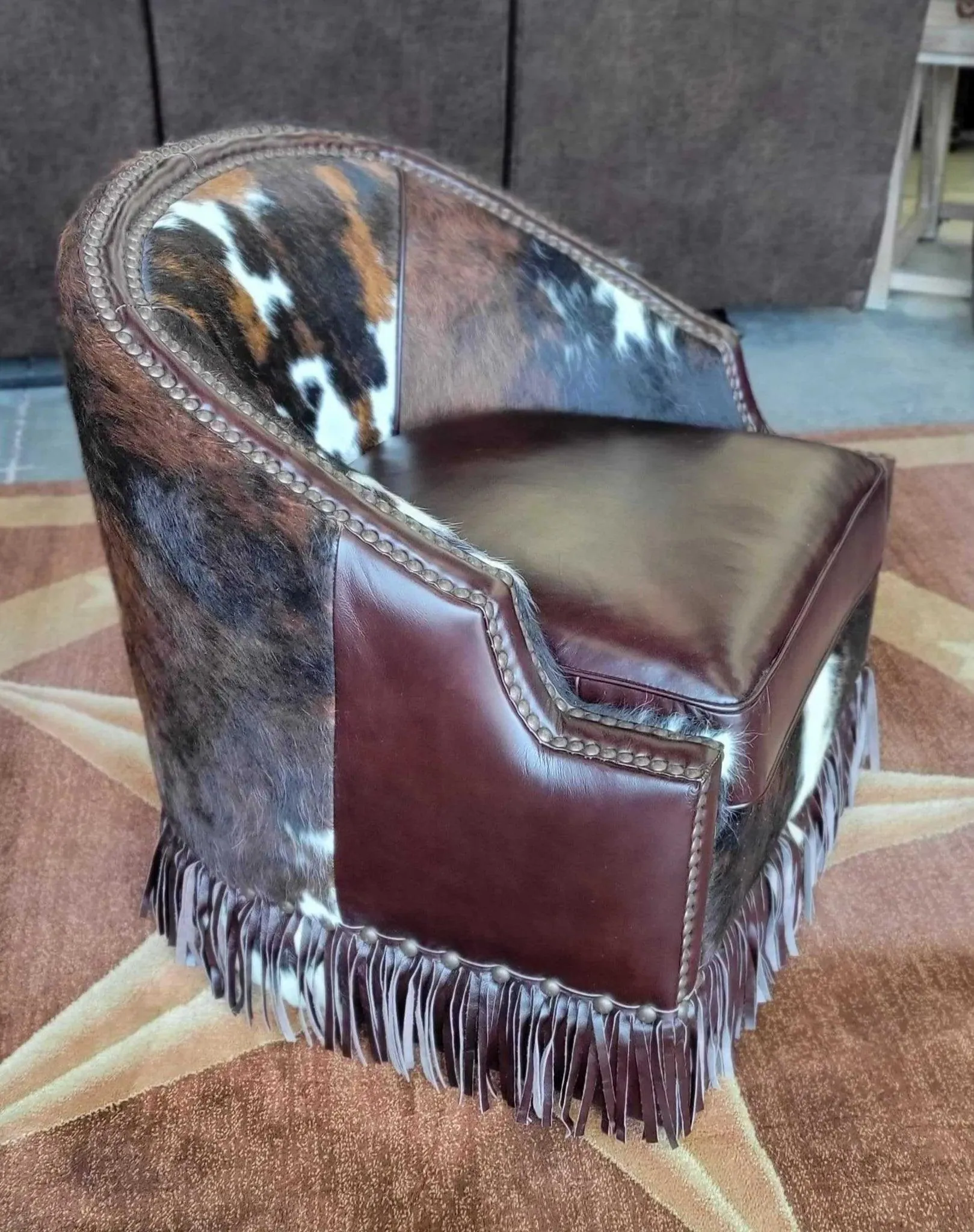 Tulsa King Leather Swivel Chair