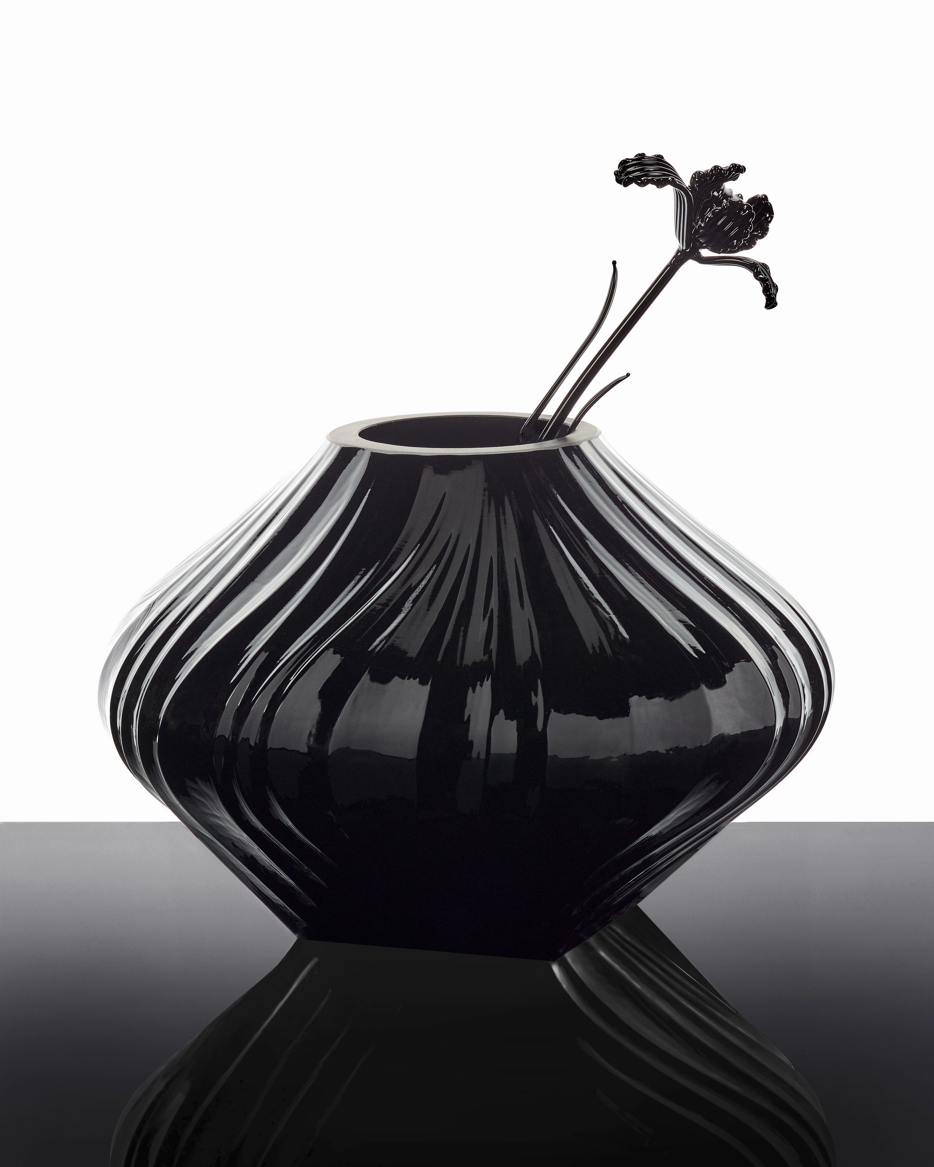 Vase with glass tube 04 black Josephine
