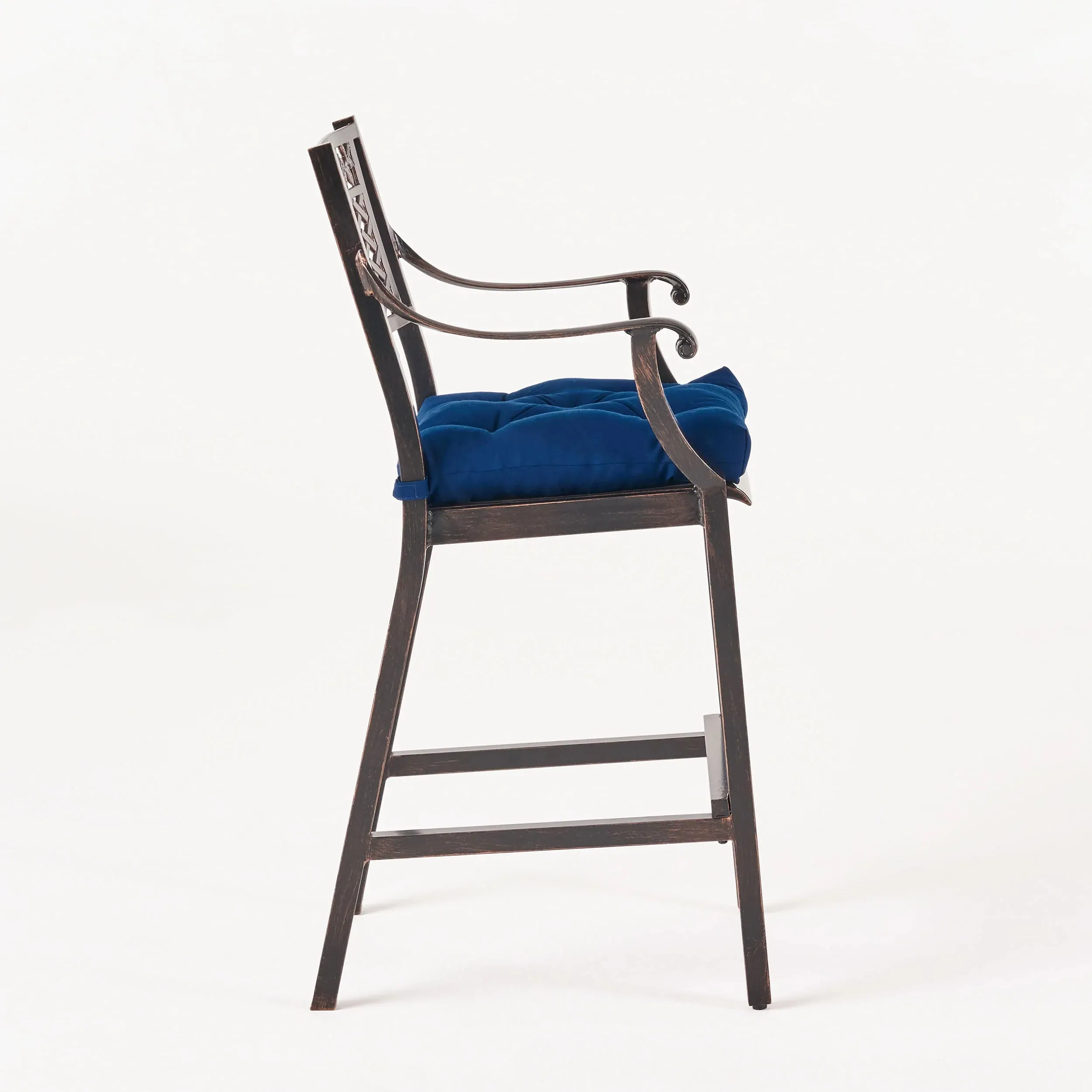Vista Outdoor Barstool with Cushion (Set of 4)