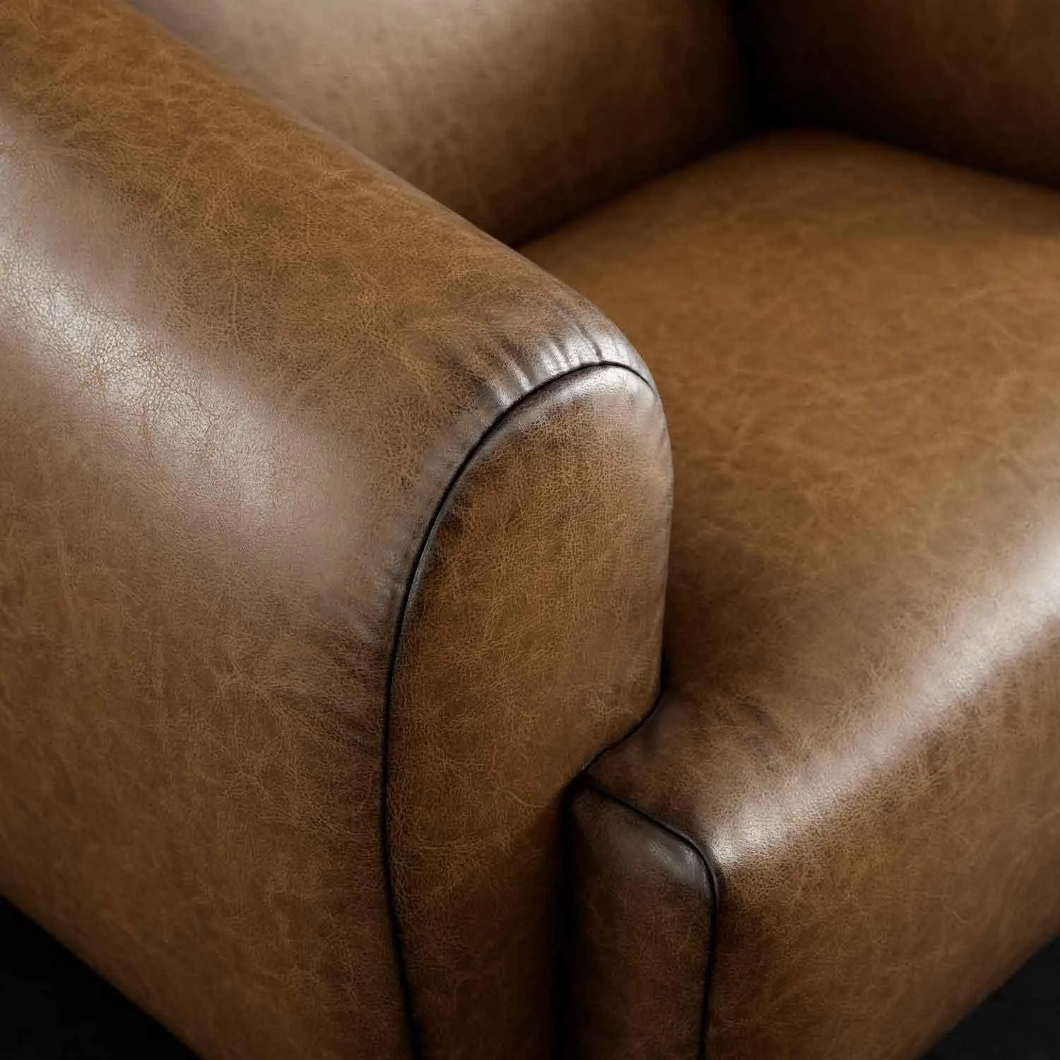 Wanton Luxury Leather Swivel Chair