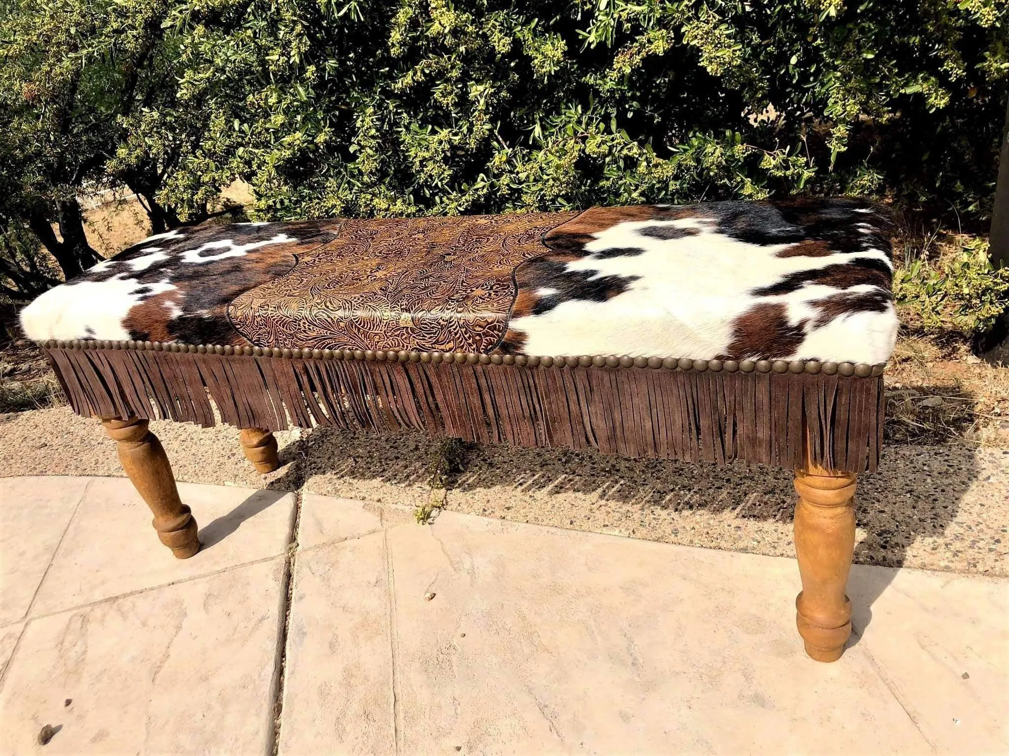 Western Ranch House Resting Bench