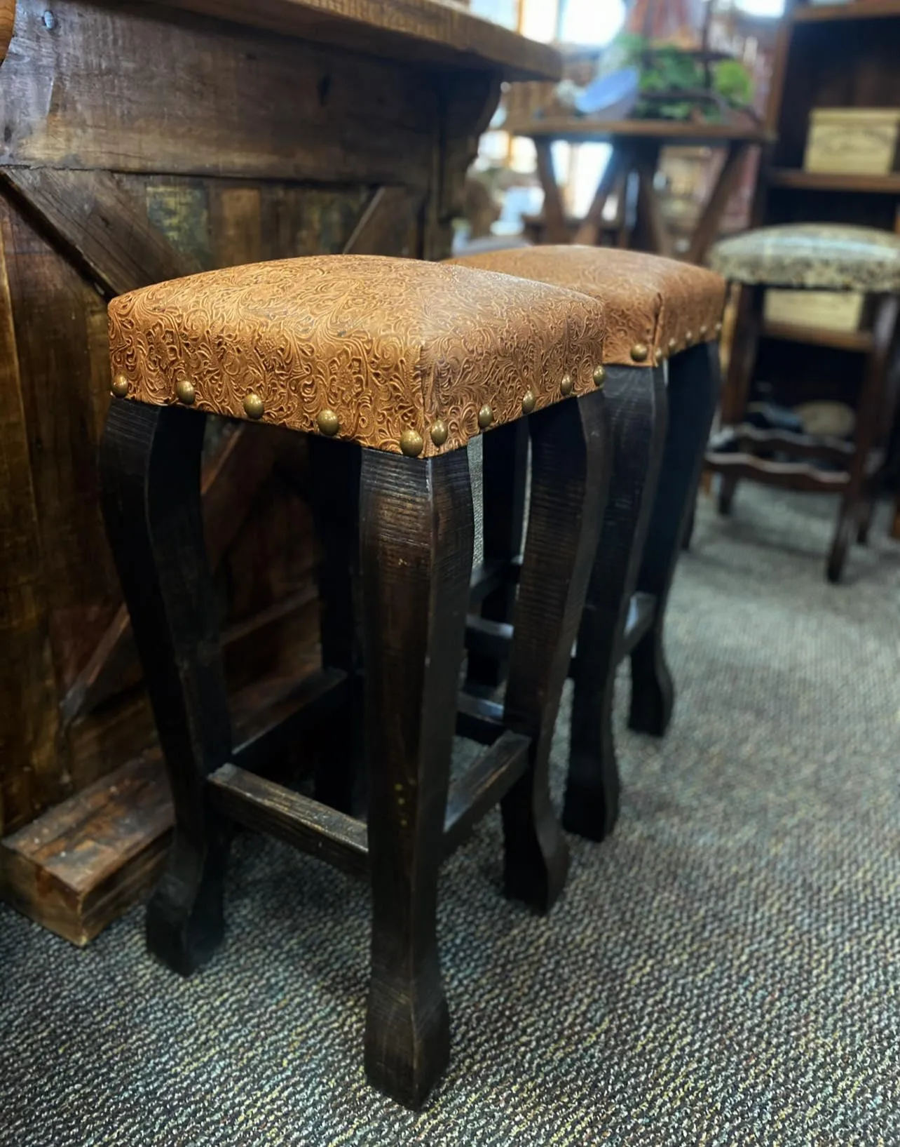 Western Style Embossed Leather Stools gaming chair, computer chair