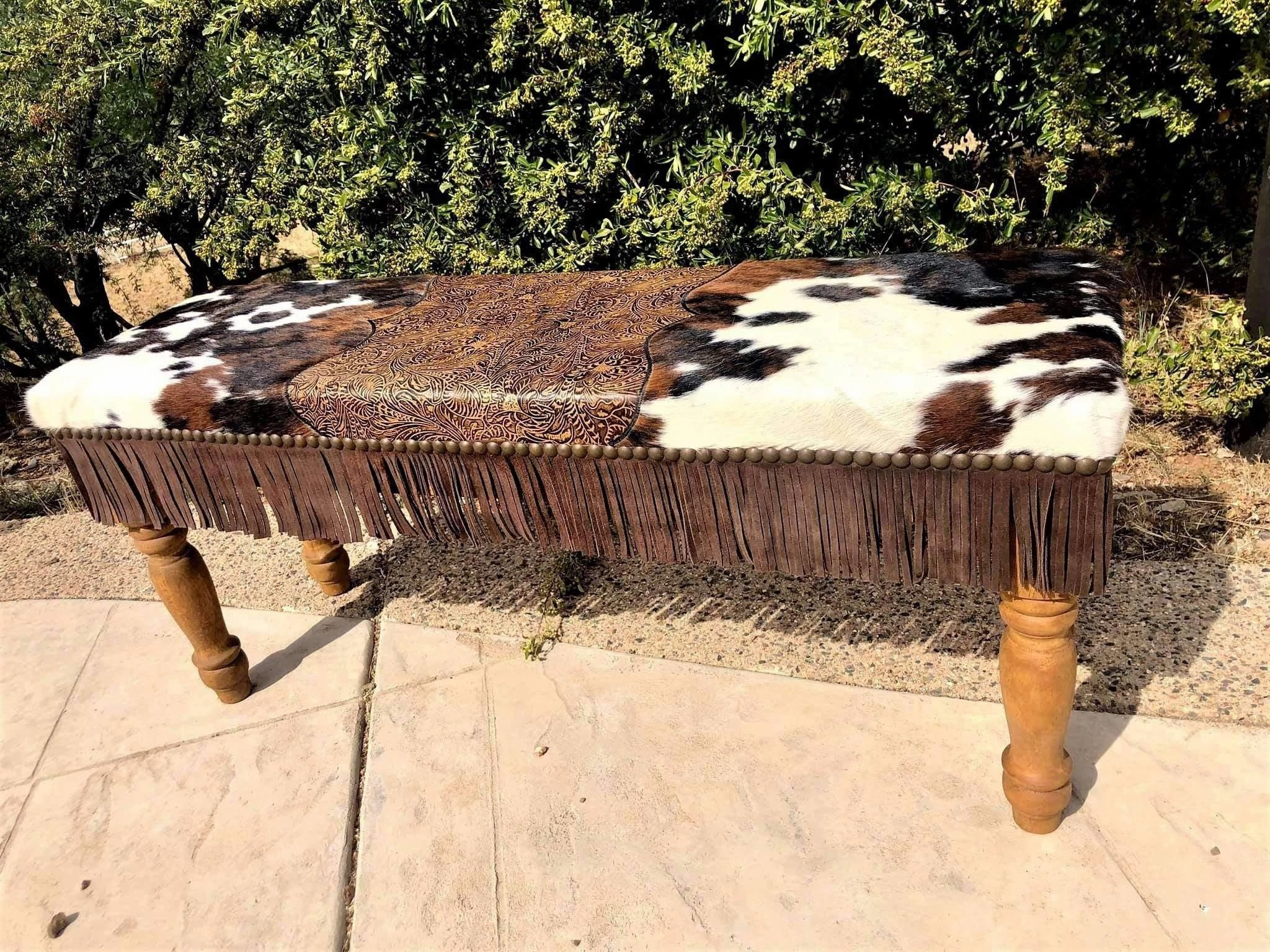 Western Ranch House Resting Bench
