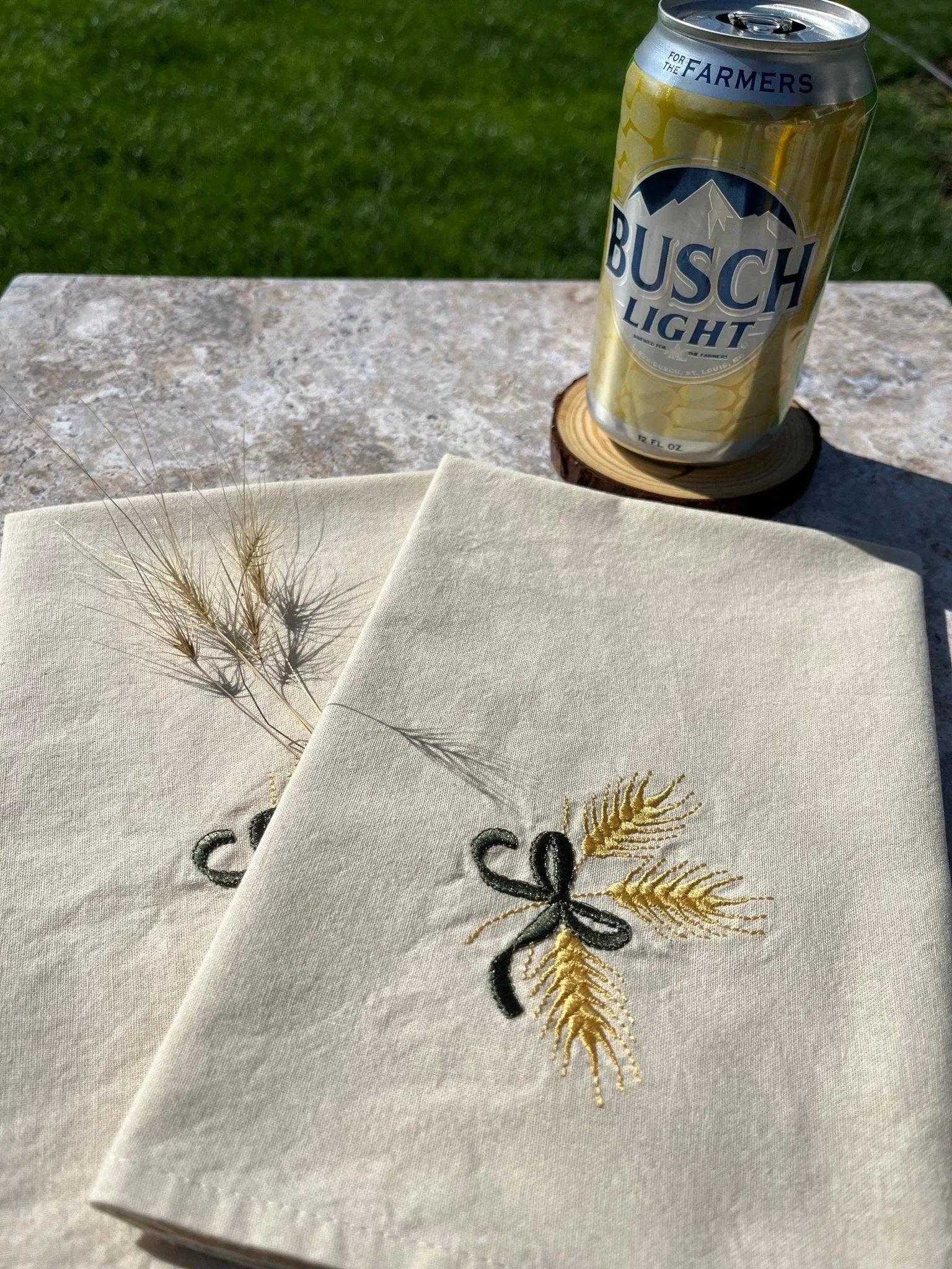 Wheat Stock Embroidered Cloth Napkin Set