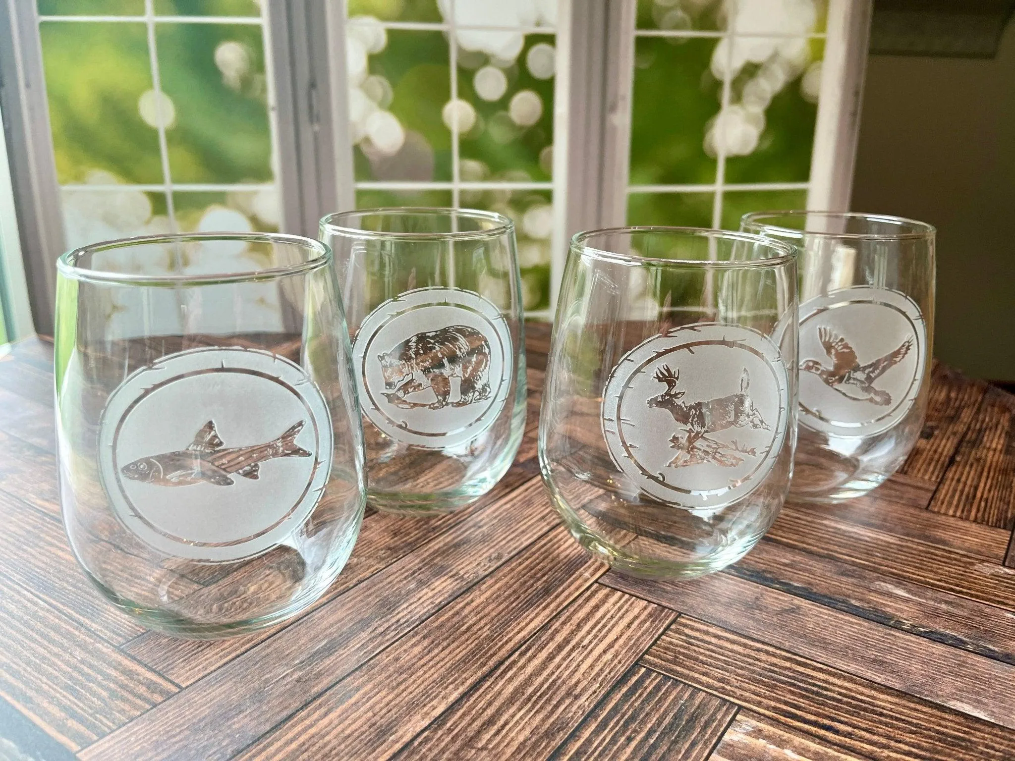 Wildlife Sand Carved Stemless Wine Glasses
