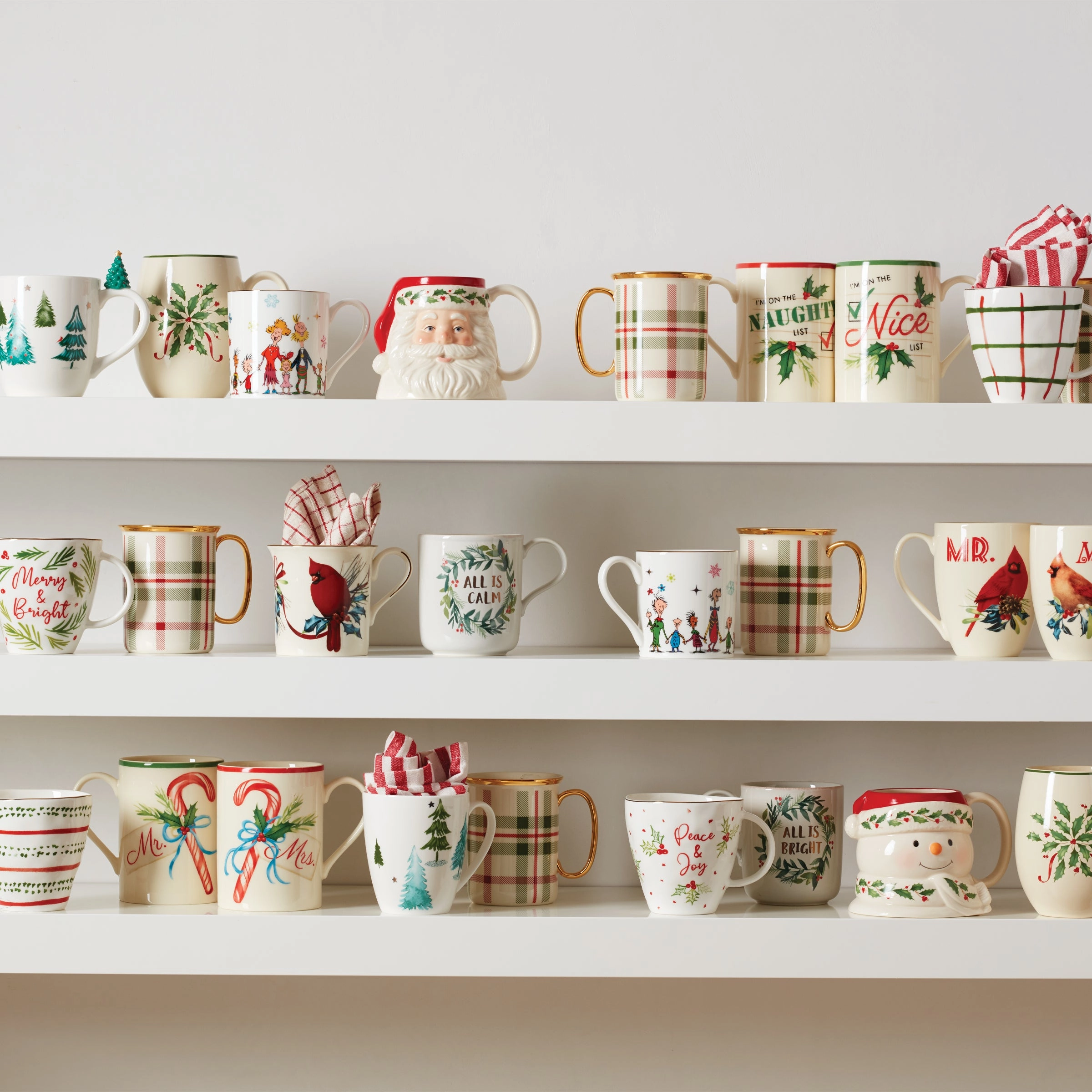 Winter Greeting 2-Piece Mr & Mrs Mug Set