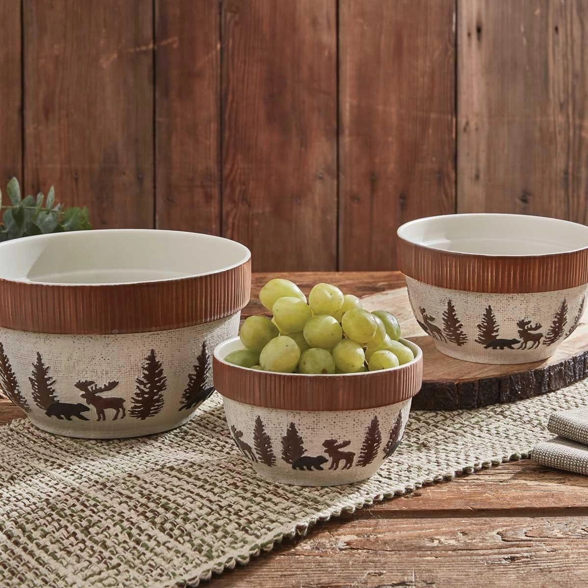 Yakutat Wildlife Mixing Bowl Set baking dish, nonstick cookware