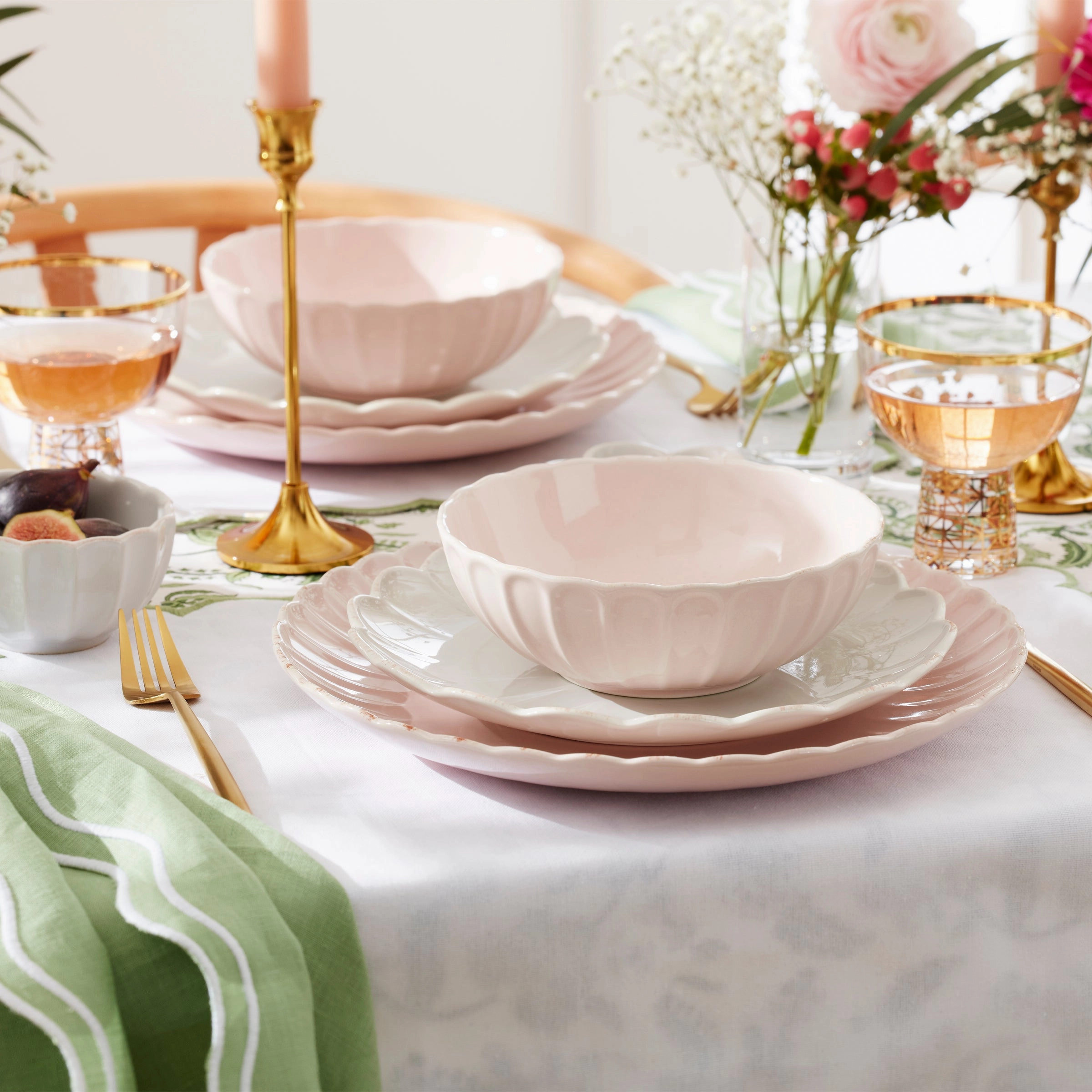 Zephyr Gold Satin 45 Piece Flatware Set